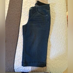 Democracy Blue Denim Capris Jeans Womens 16W